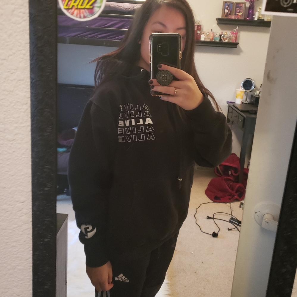"Alive" Sweatshirt - Picture 3 of 4
